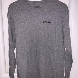 Men’s Patagonia Gray Long Sleeve T-Shirt